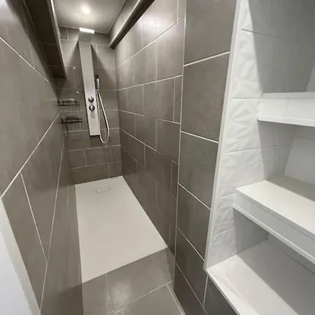 公寓 T3 Lumineux Et Renove 欧里亚克